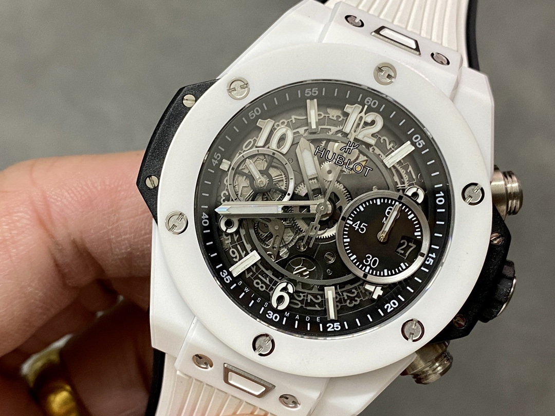 Hublot Big Bang Unico White Ceramic 411.HX.1171.RX - Image 5