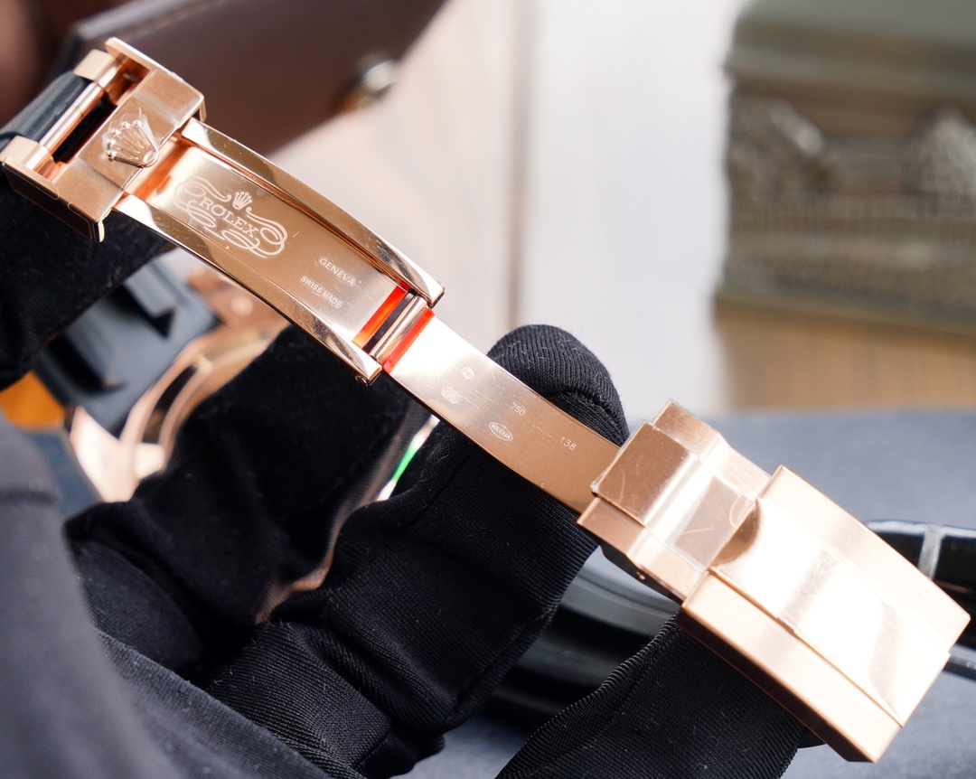 Rolex Yacht Master 116695SATS 40MM - Image 9