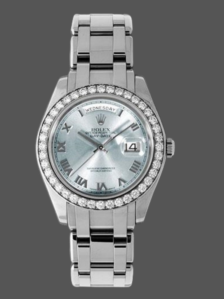 Rolex Day-Date 18946 Ice Blue Roman Dial Special Edition 39MM Mens Replica Watch