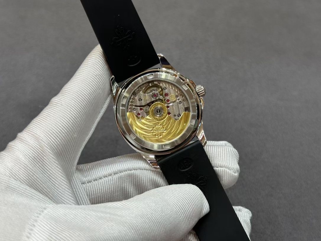 Replica Patek Philippe Aquanaut 5067A 001 Watch For Sale - Image 8