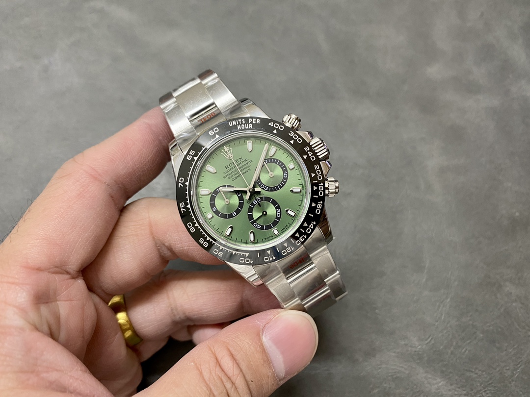 Rolex Daytona Platinum Green Dial Ceramic Bezel LNIB 126506 40mm Stainless Steel Men's Watch - Image 6