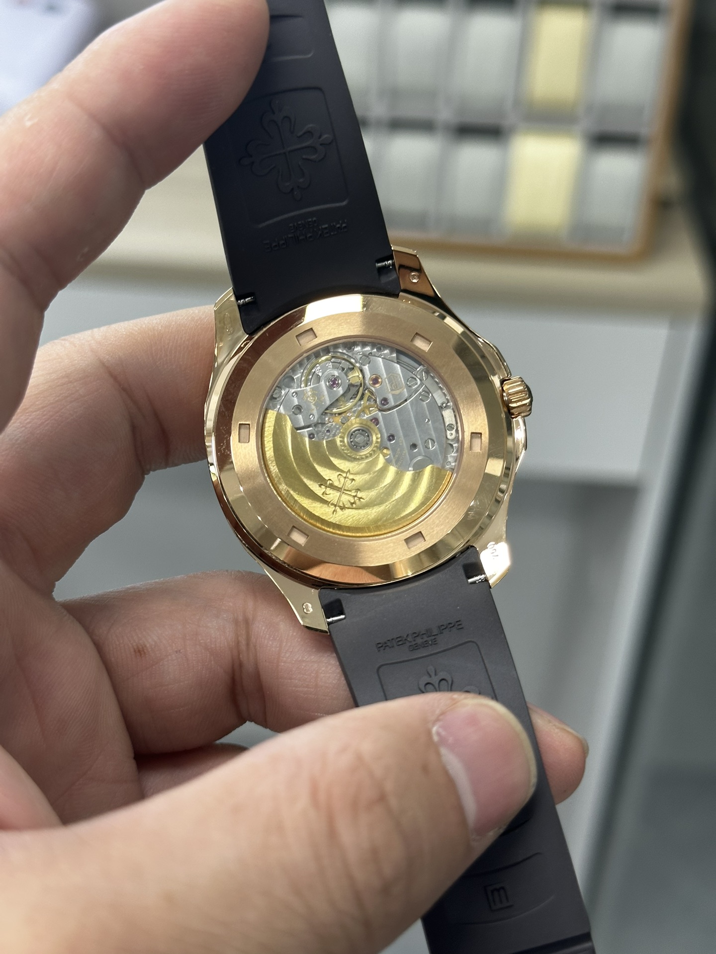 Replica Patek Philippe Aquanaut 5167R 001 40mm Mens Watch - Image 14