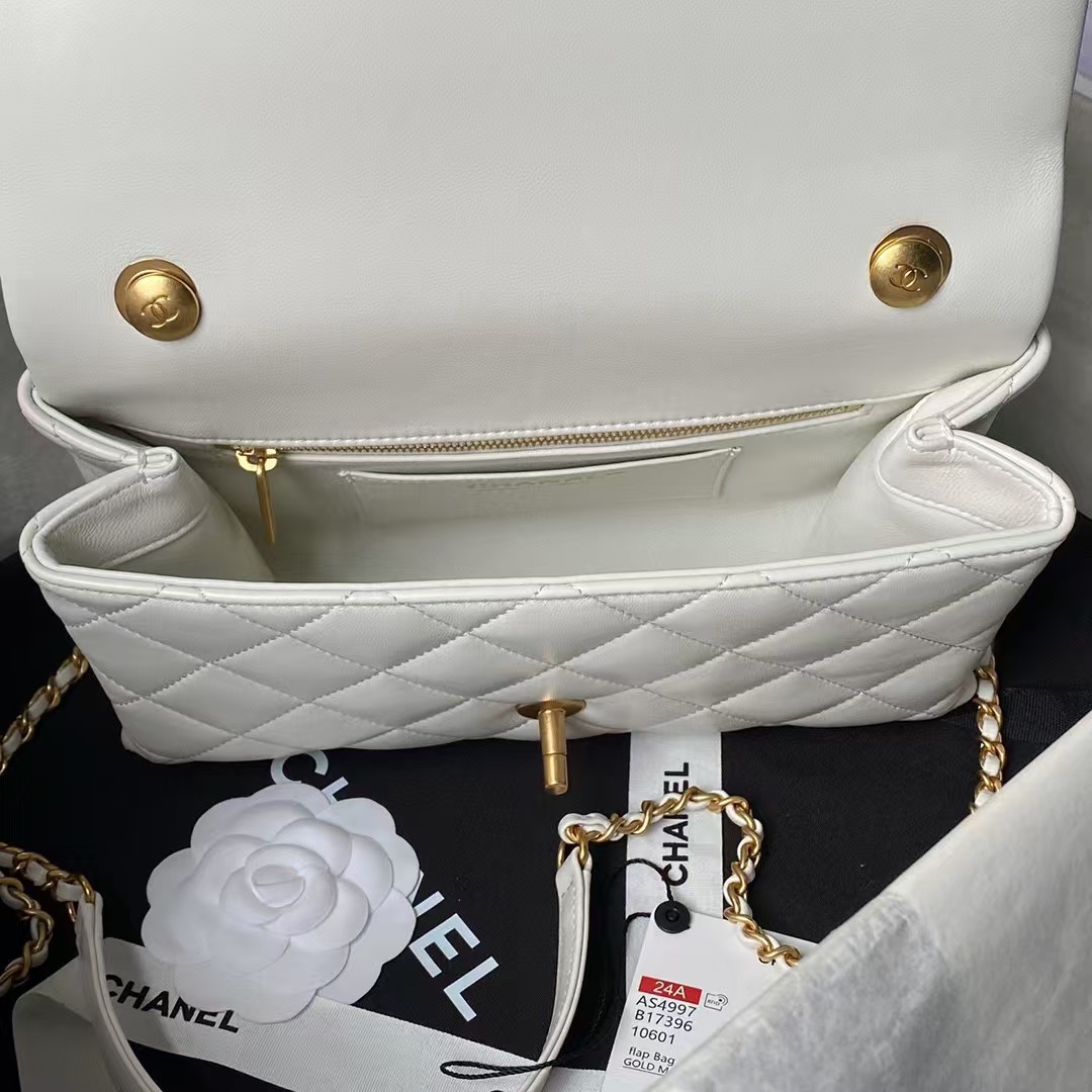 Chanel AS4997 Flap Bag Top Handle Shiny Lambskin Imitation Pearl & Gold Metal White - Image 4