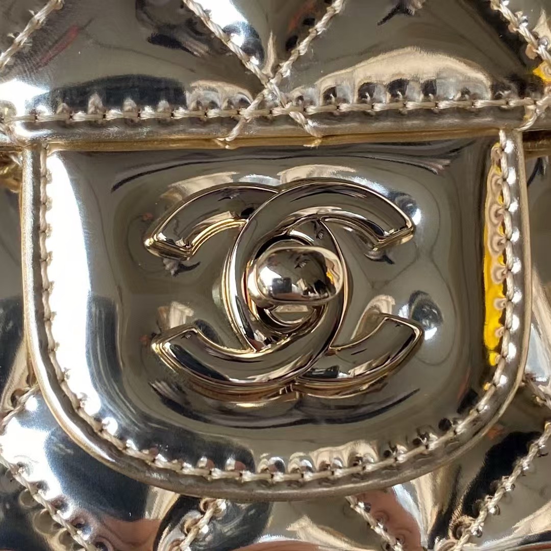Chanel AS4647 Mini Flap Bag With Star Coin Purse Metallic Calfskin & Gold Metallic Gold - Image 3