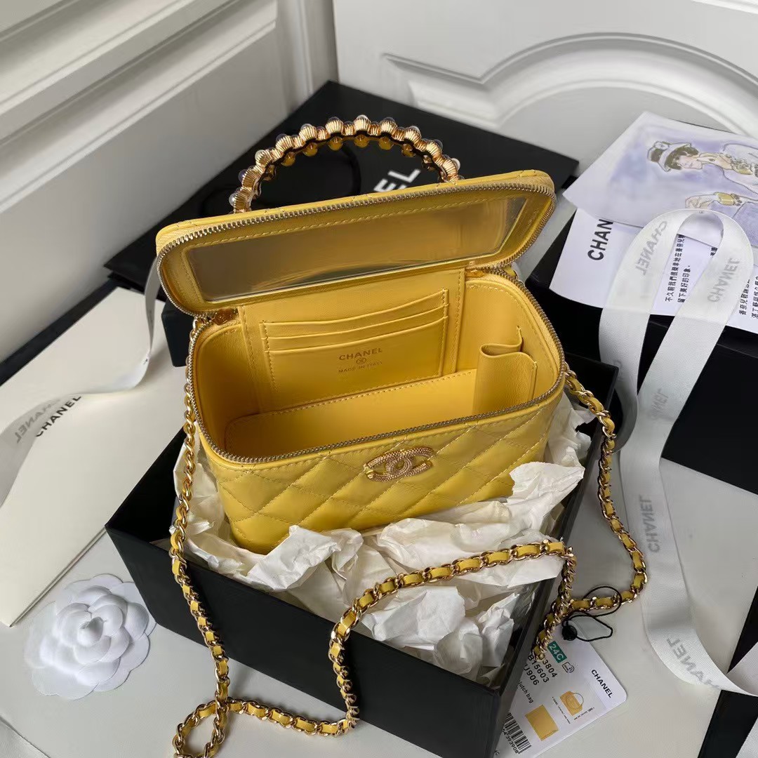 Chanel AP3804 Clutch Lambskin Vanity Case Bag With Pearl Handles Yellow - Image 7