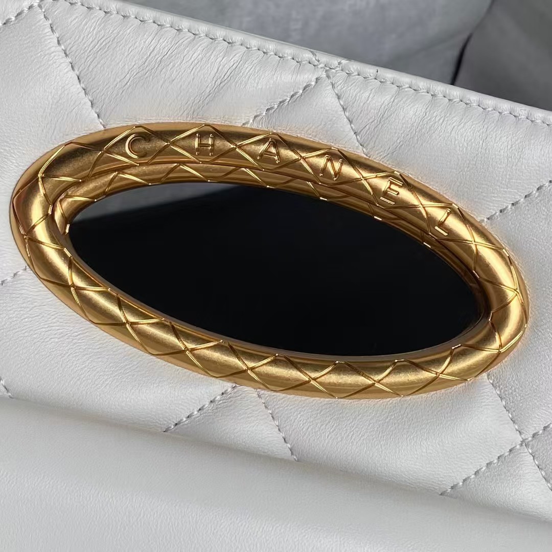 Chanel 24B AS5038 Lambskin Clutch White - Image 5