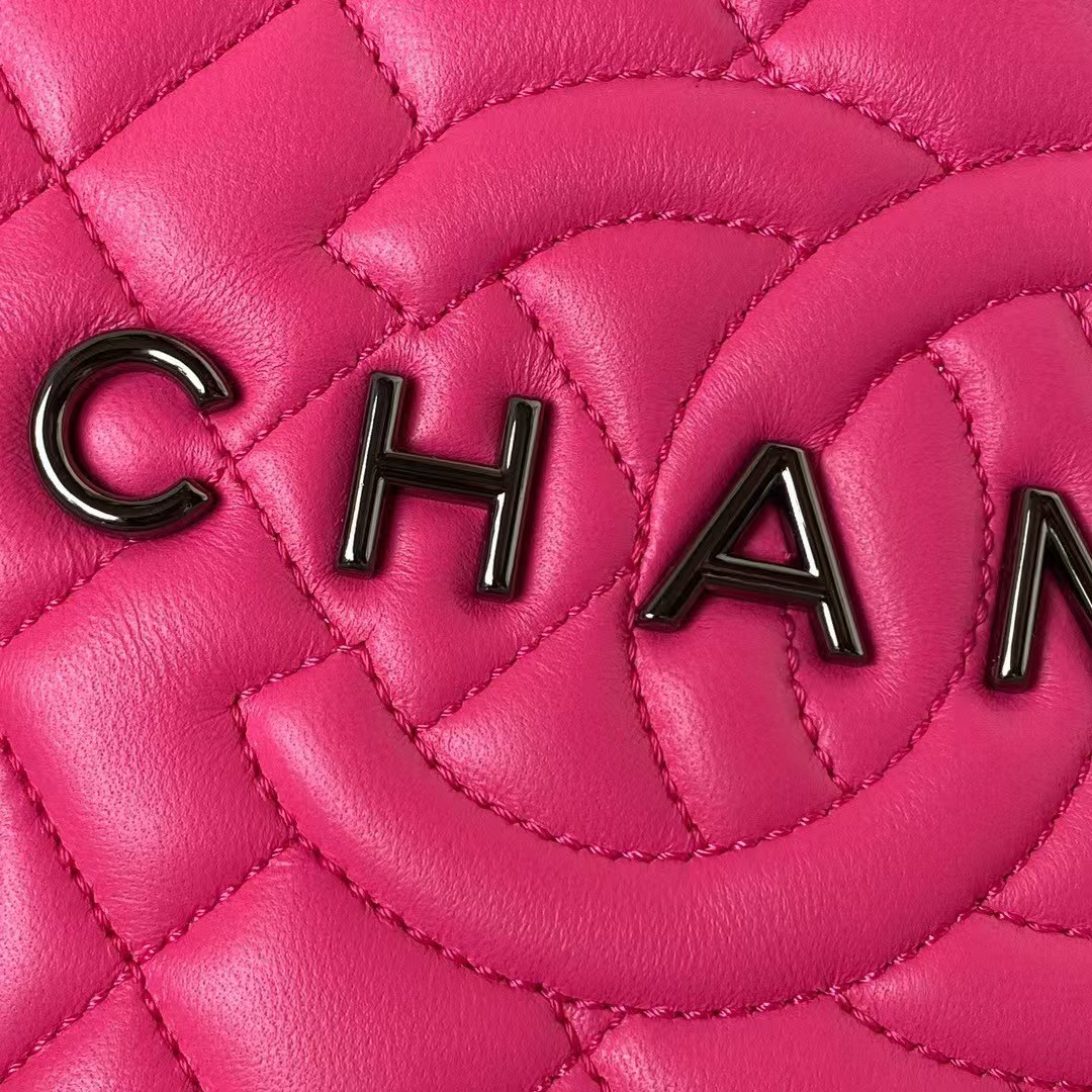Chanel 24C AS4579 Star Bag Fuchsia and Black Satin Black Metal Hardware - Image 7