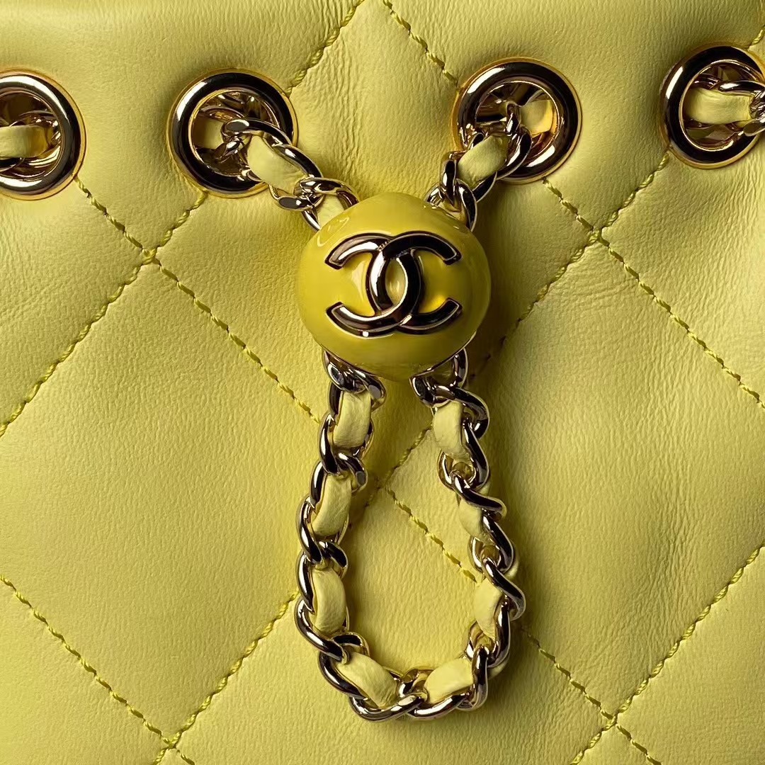 Chanel 24S AS4810 Medium CC Drawstring Backpack Shiny Lambskin Light Gold Hardware Yellow - Image 4