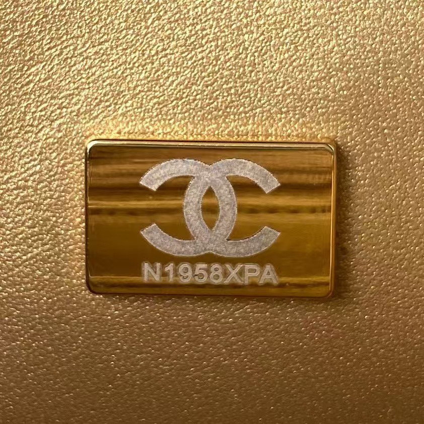 Chanel 23C AS1786 Mini Square Pearl Embossed Flap Bag Antique Gold Hardware Dark Pink - Image 4