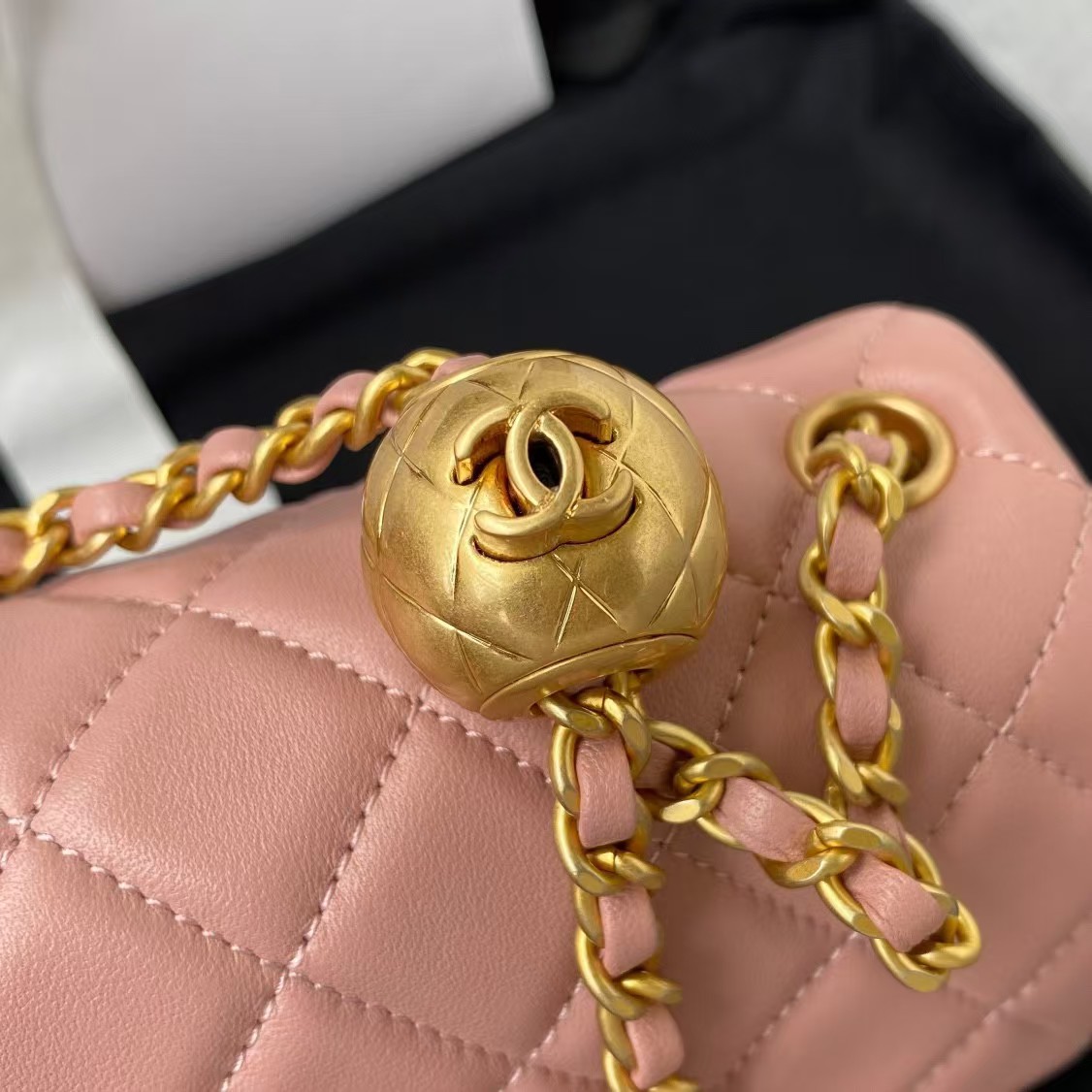 Chanel 23K AS1787 Mini Pearl Embossed Rectangular Flap Bag Lambskin Brushed Metal Hardware Dark Pink - Image 3
