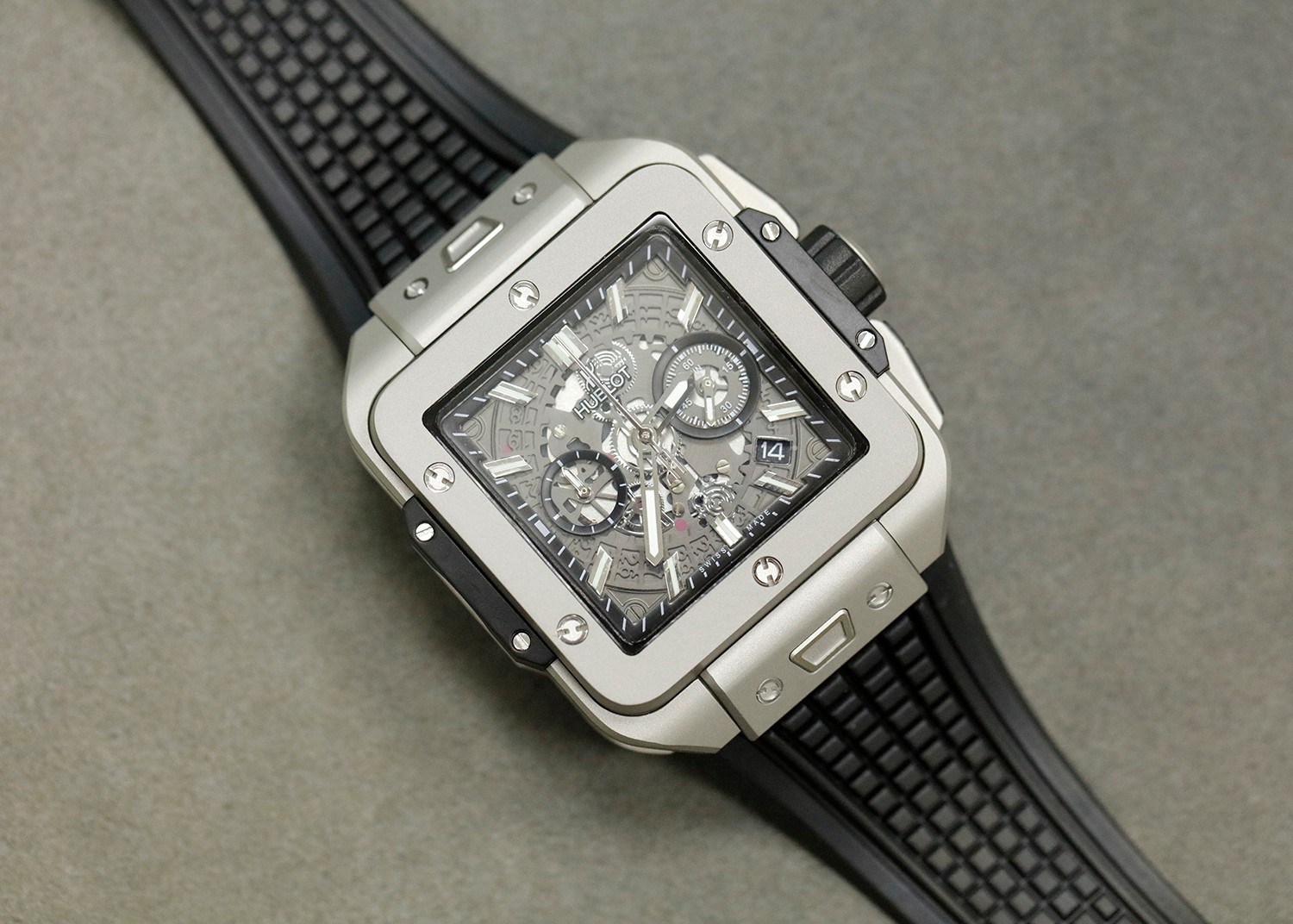 Hublot Square Bang Unico All Black 821.CI.0170.RX 42mm - Image 12