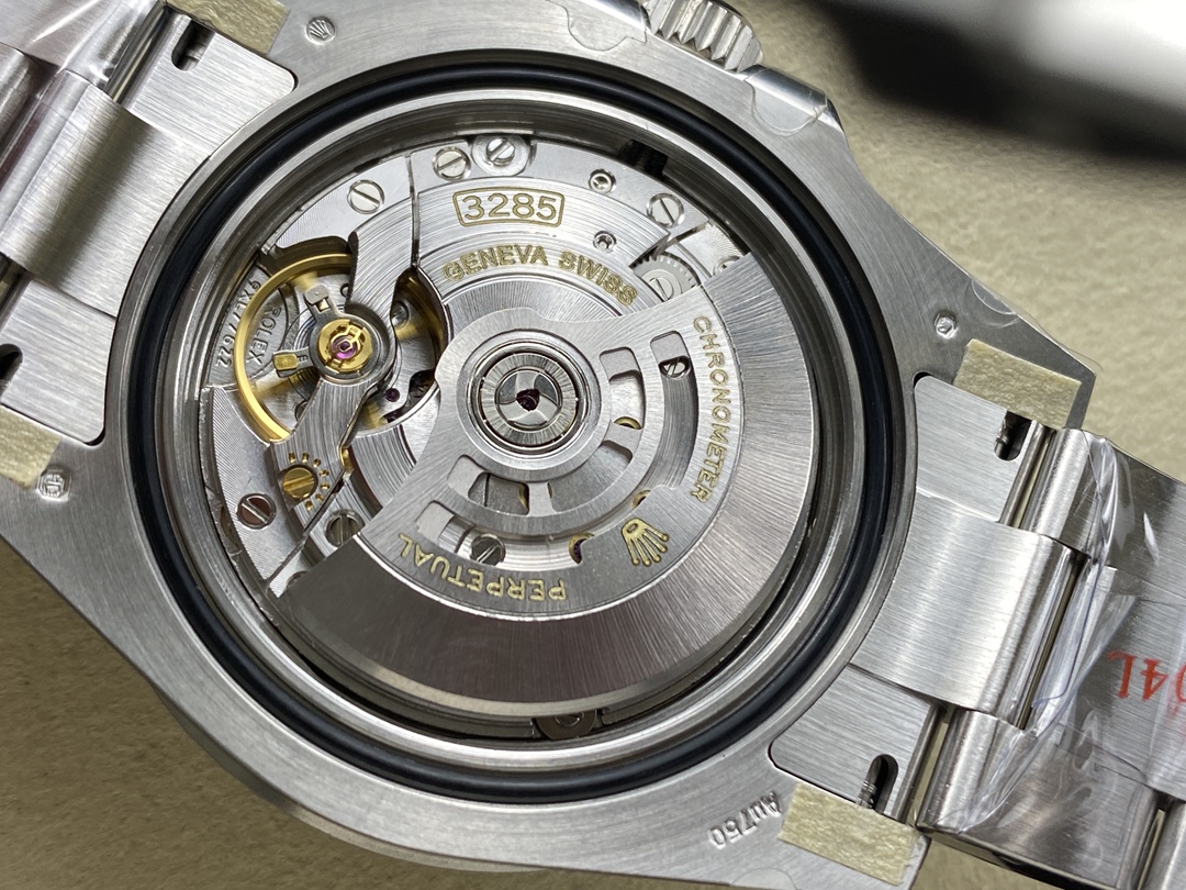 Rolex GMT-Master II 126719 0002 White Gold Meteorite Grey Dial 40mm Mens Replica Watch - Image 9