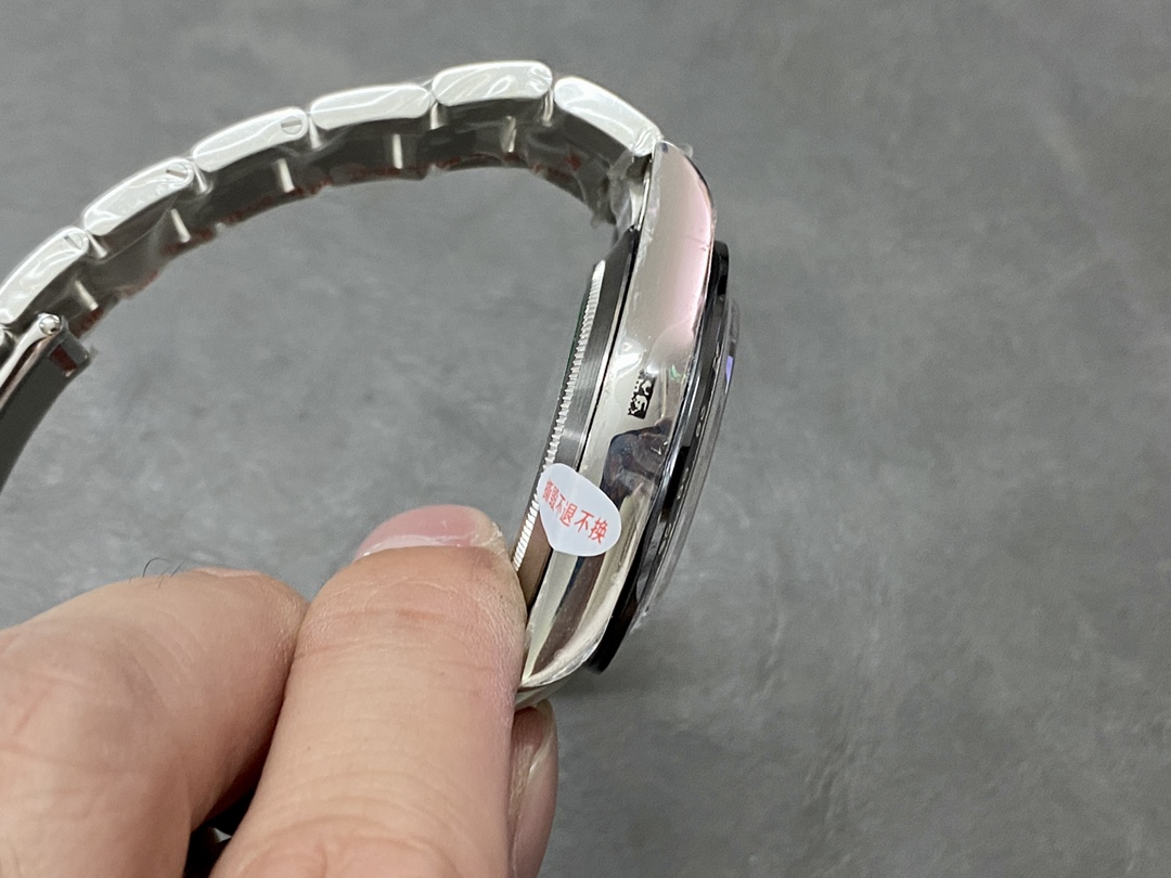 Rolex Daytona Platinum Green Dial Ceramic Bezel LNIB 126506 40mm Stainless Steel Men's Watch - Image 7