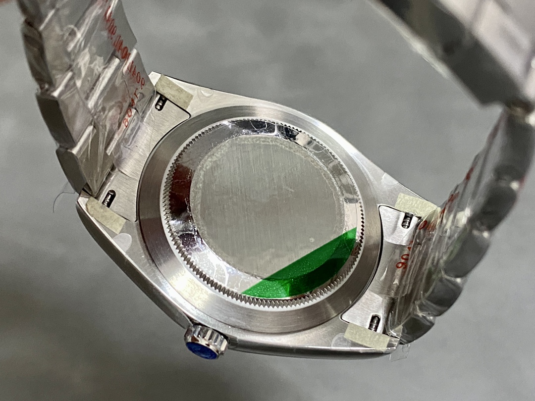 Rolex Oyster Perpetual Air-King 114200 Grape Red Index Dial 34mm Unisex Replica watch - Image 9