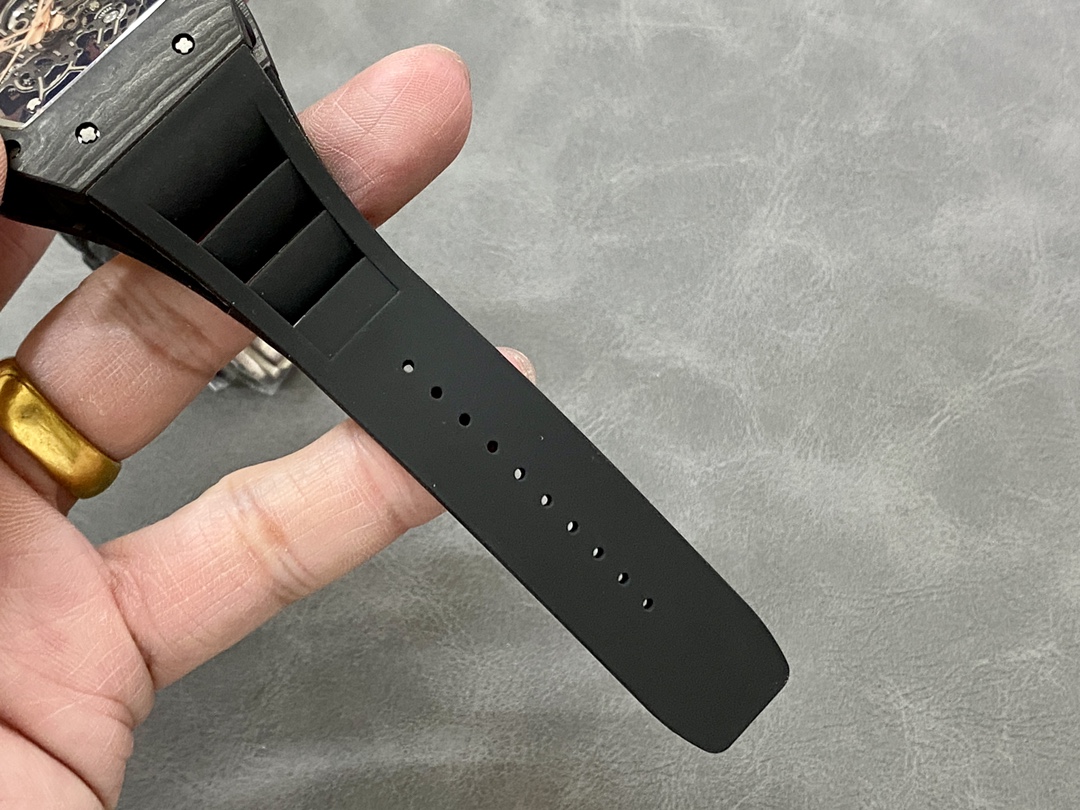 Richard Miller RM055 NTPT Carbon Fiber Black - Image 11