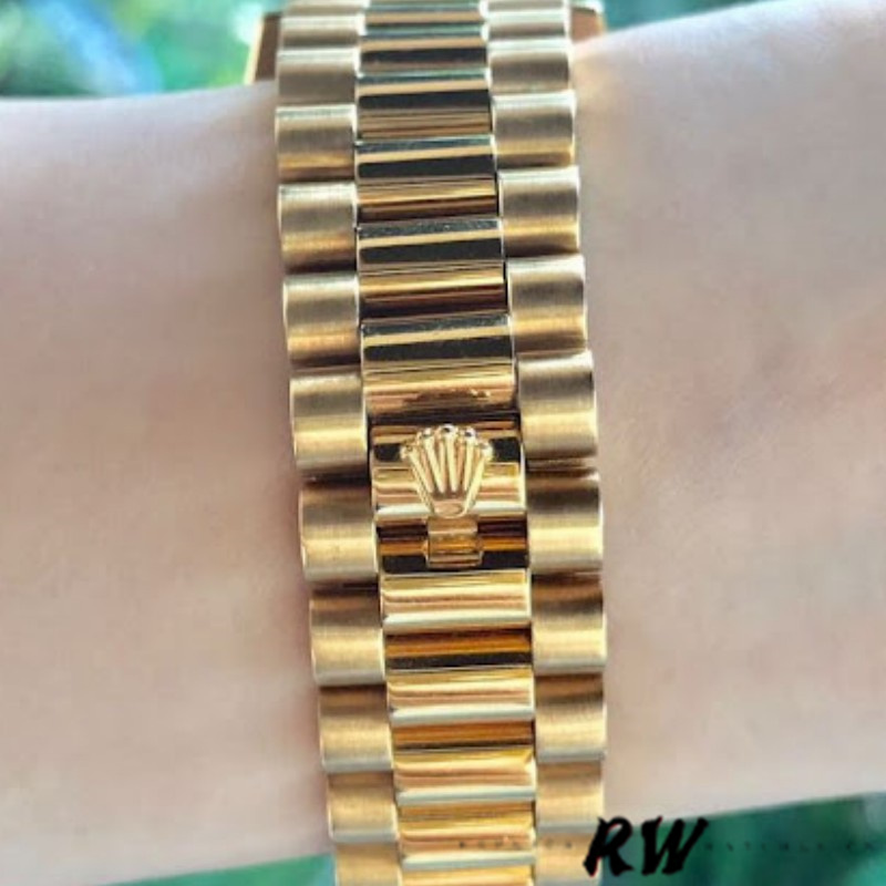 Rolex Day-Date 118238 Pave diamond dial 36mm Unisex Replica Watch - Image 6