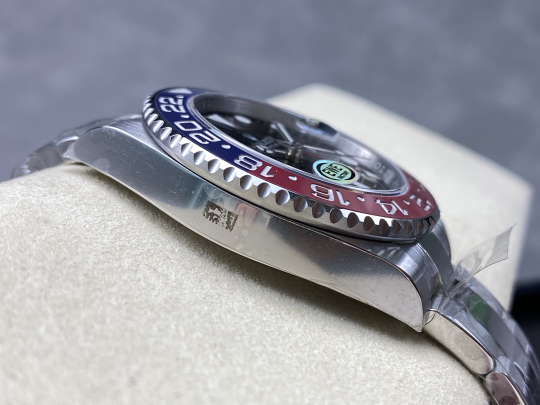 Rolex GMT-Master II 126710BLRO 0002 - Image 7