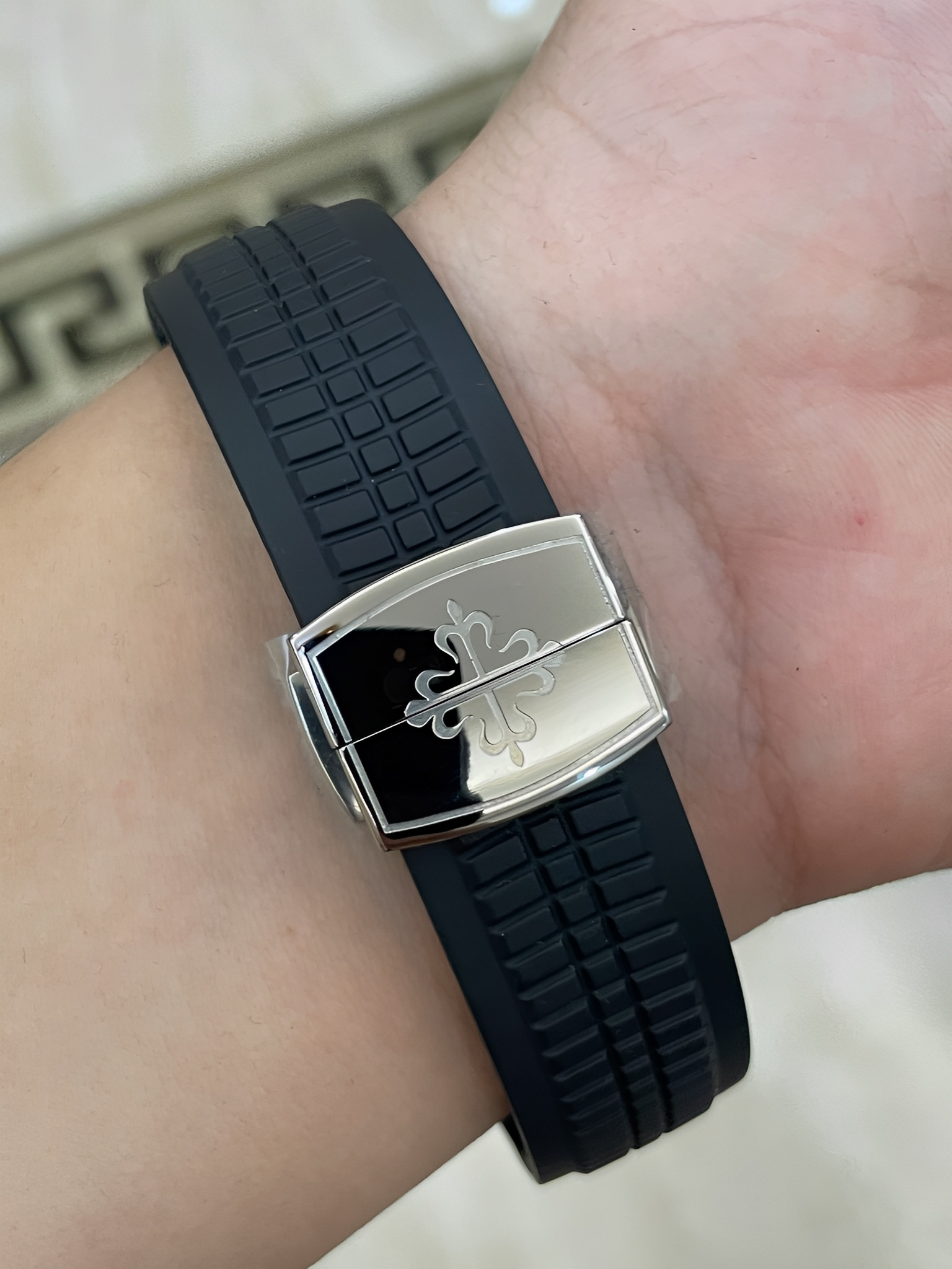 Patek Philippe Aquanaut 5167 300G 010 Black & Green & Brown 40mm - Image 14