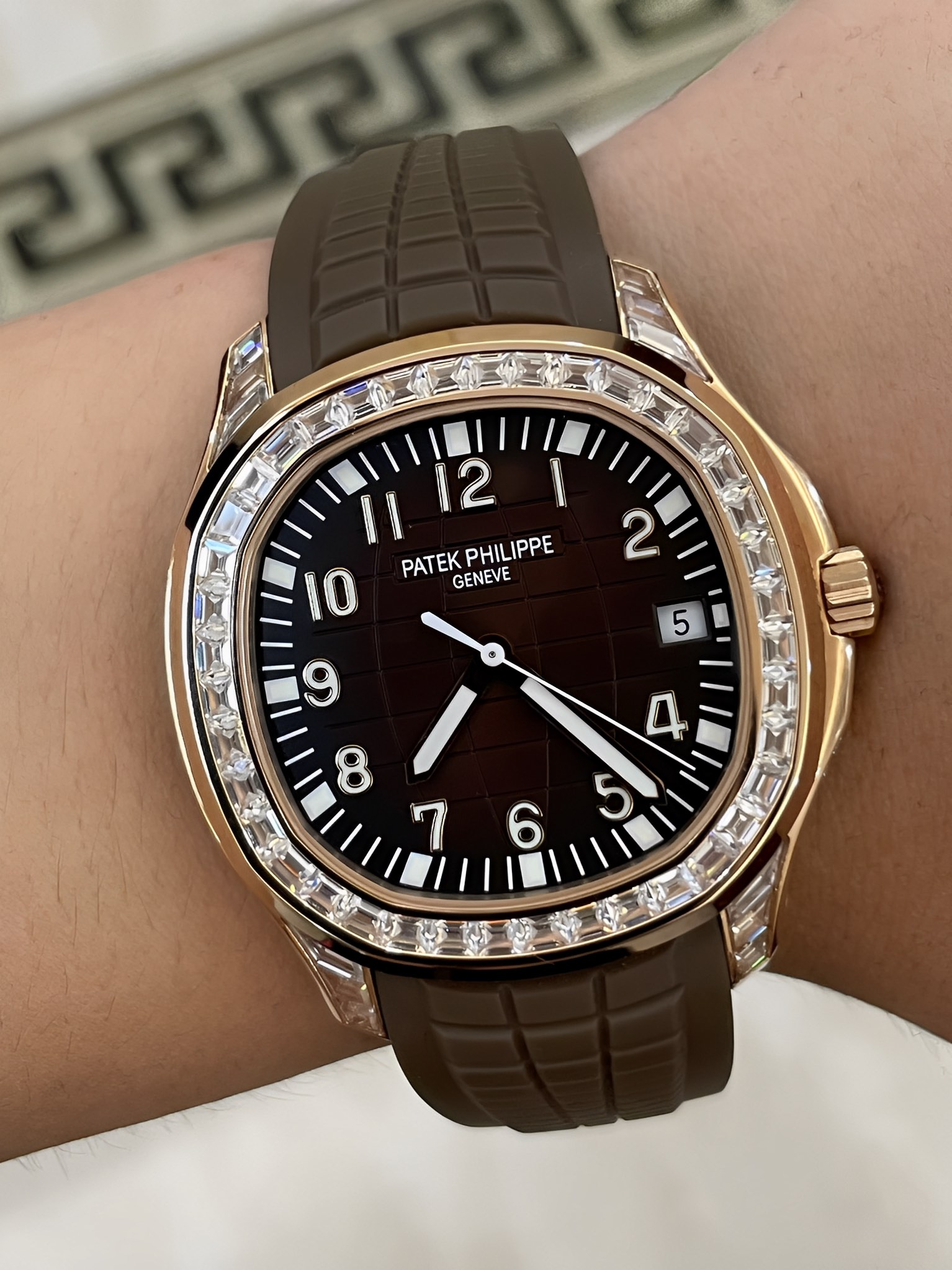 Patek Philippe Aquanaut 5167 300G 010 Black & Green & Brown 40mm - Image 25