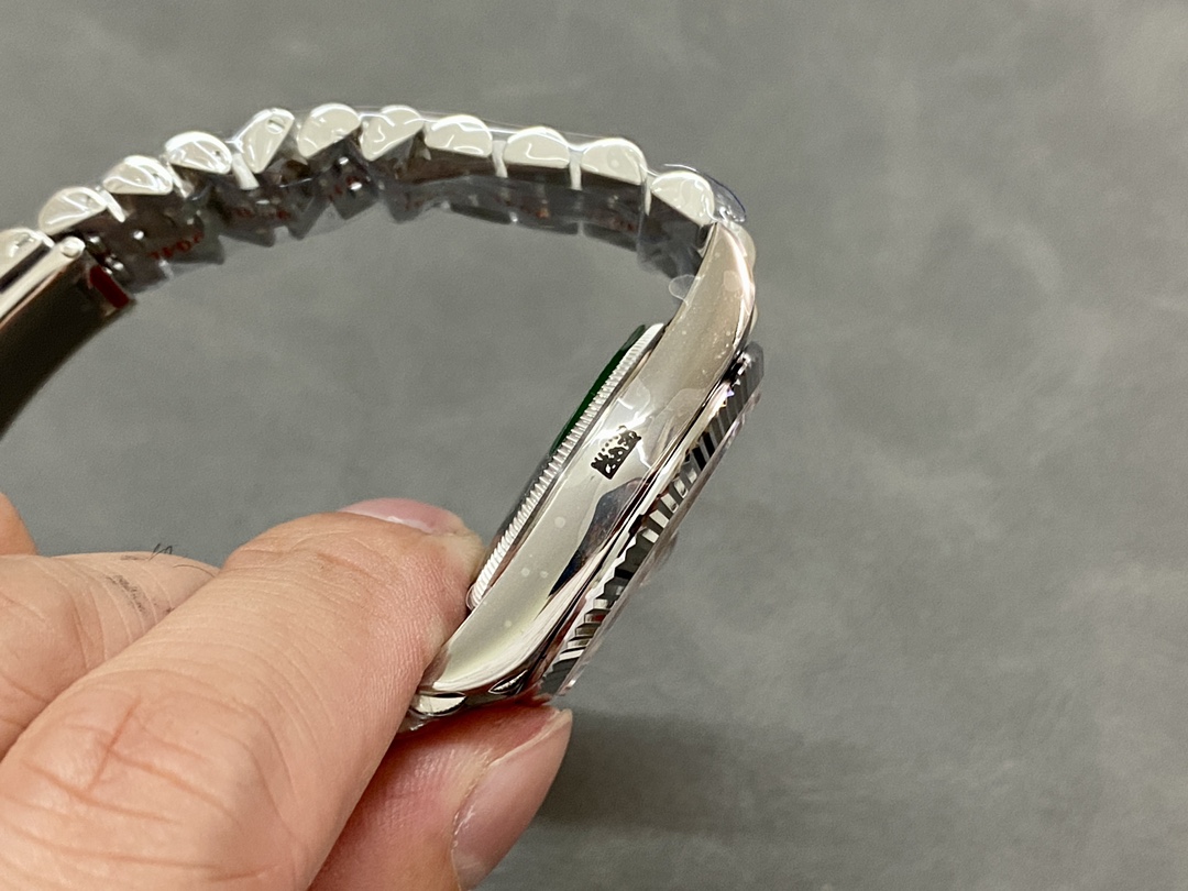 Rolex Datejust 126234 Fluted Bezel Pink Roman Dial 36MM Unisex Replica Watch - Image 8