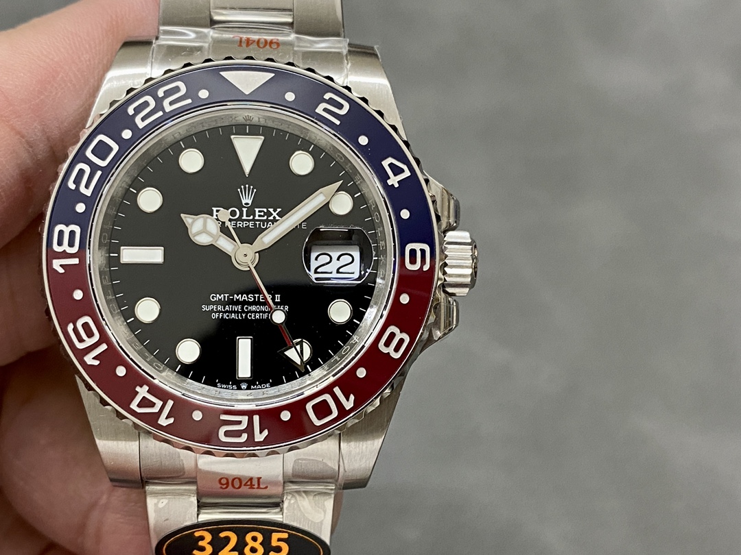 Rolex GMT-Master II 126710BLRO 0002 - Image 13