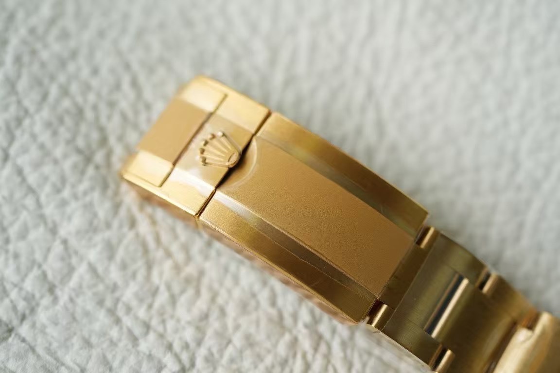 Rolex Daytona 116508 Artisans de Genève Skeleton Dial Steel Case Replica Watch - Image 8