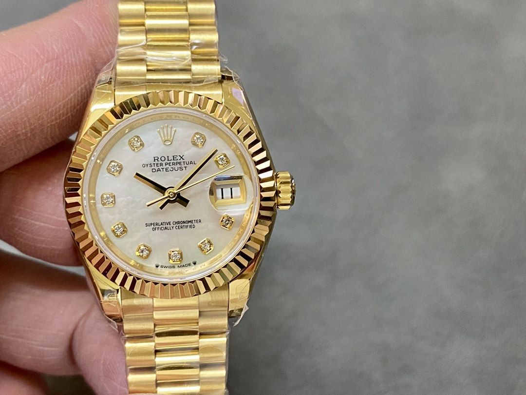 Rolex Datejust m279178 0025 Mother Of Pearl Dial Fluted Bezel 28mm Lady Replica Watch - Image 3