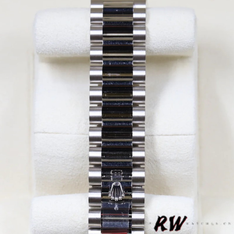 Rolex Day-Date 128239 Blue Ombre Diamond Dial 36MM Unisex Replica Watch - Image 15