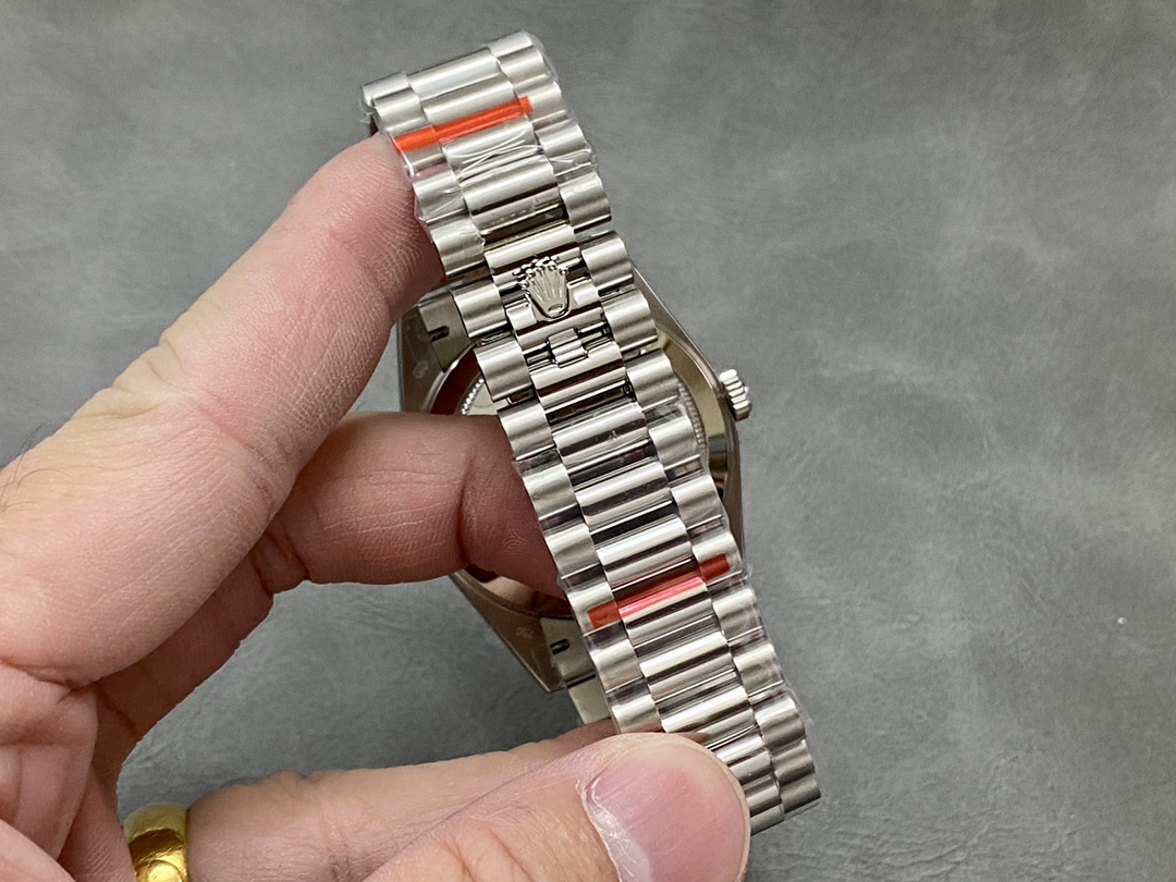 Rolex Day-Date 40mm Platinum Meteorite Baguette 228206 0036 Men's Watch - Image 11