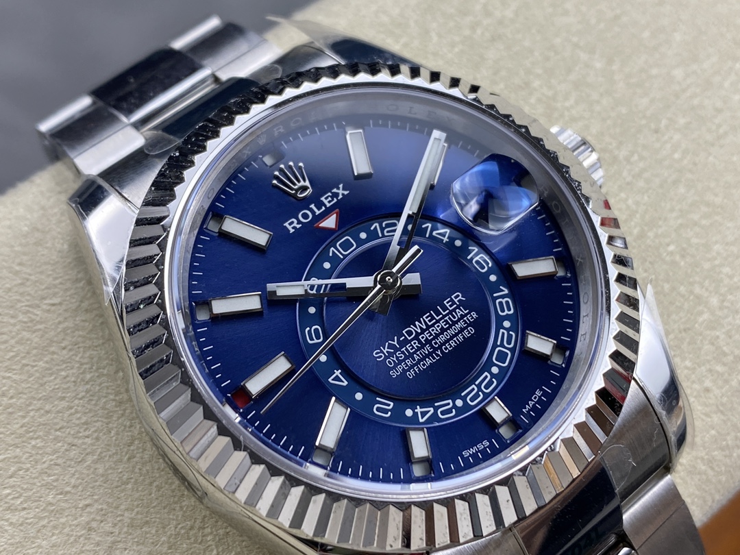 Rolex Sky-Dweller 42 m336934 0005 Stainless Steel Blue Dial Replica Watch - Image 4