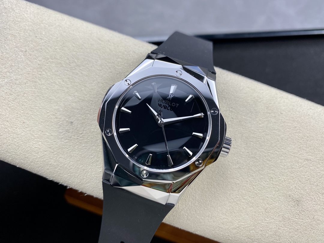 Hublot Classic Fusion 550.NS.2200.RW.ORL20 40 mm - Image 16