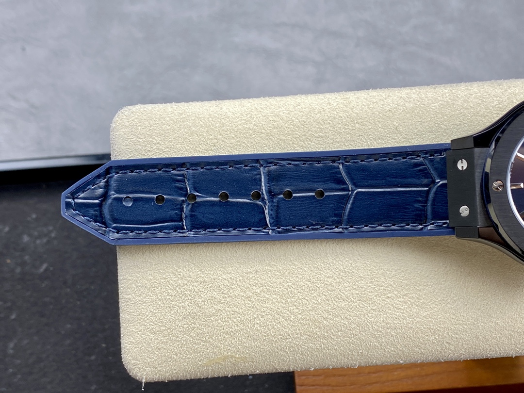 511.CM.7170.LR Hublot Classic Fusion Automatic - Image 11