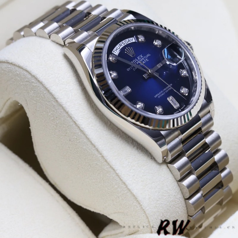 Rolex Day-Date 128239 Blue Ombre Diamond Dial 36MM Unisex Replica Watch - Image 13