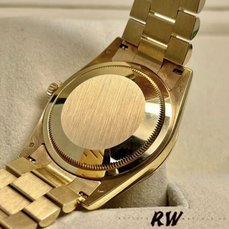 Rolex Day-Date 118208 Yellow Gold Mother of Pearl Diamond Dial 36mm Unisex Replica Watch - Image 5