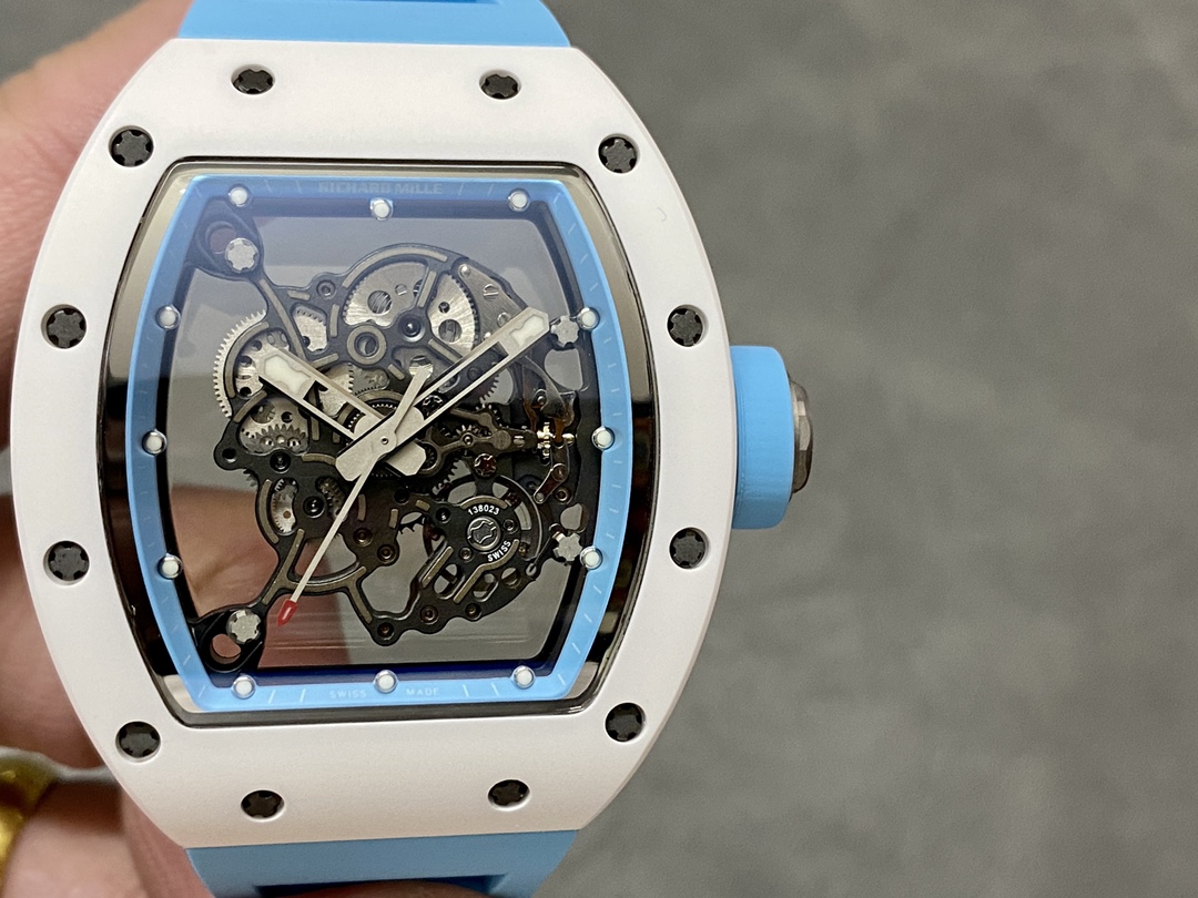 Richard Miller RM 055 RMUL2 NTPT Carbon Fiber Blue Rubber Strap - Image 3