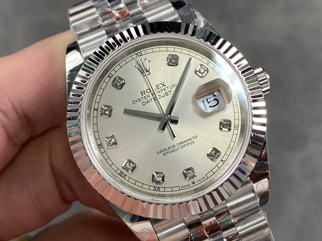 Rolex Datejust II 116334 Silver Diamond Dial 41mm Mens Replica Watch - Image 4
