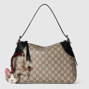 GG Emblem Medium Shoulder Bag