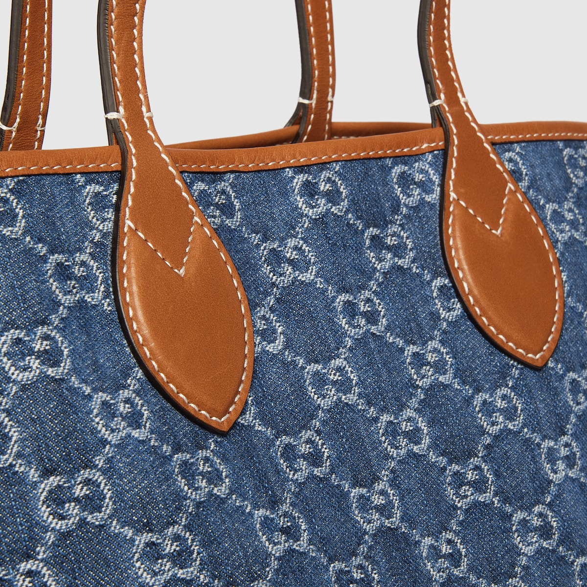 Gucci Totissima Small Tote Bag - Image 6