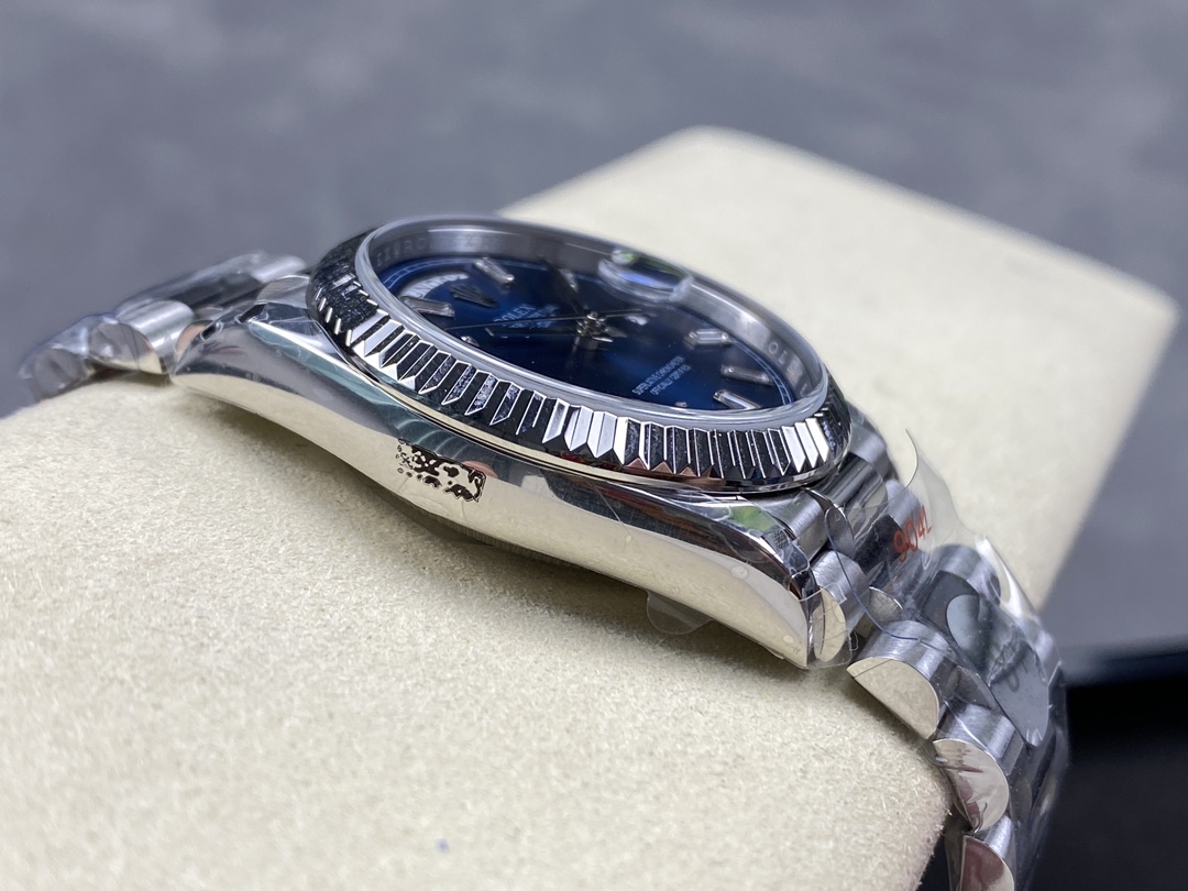 Rolex Day Date White Gold 36 Blue Diamond Dial m128239 0069 - Image 7