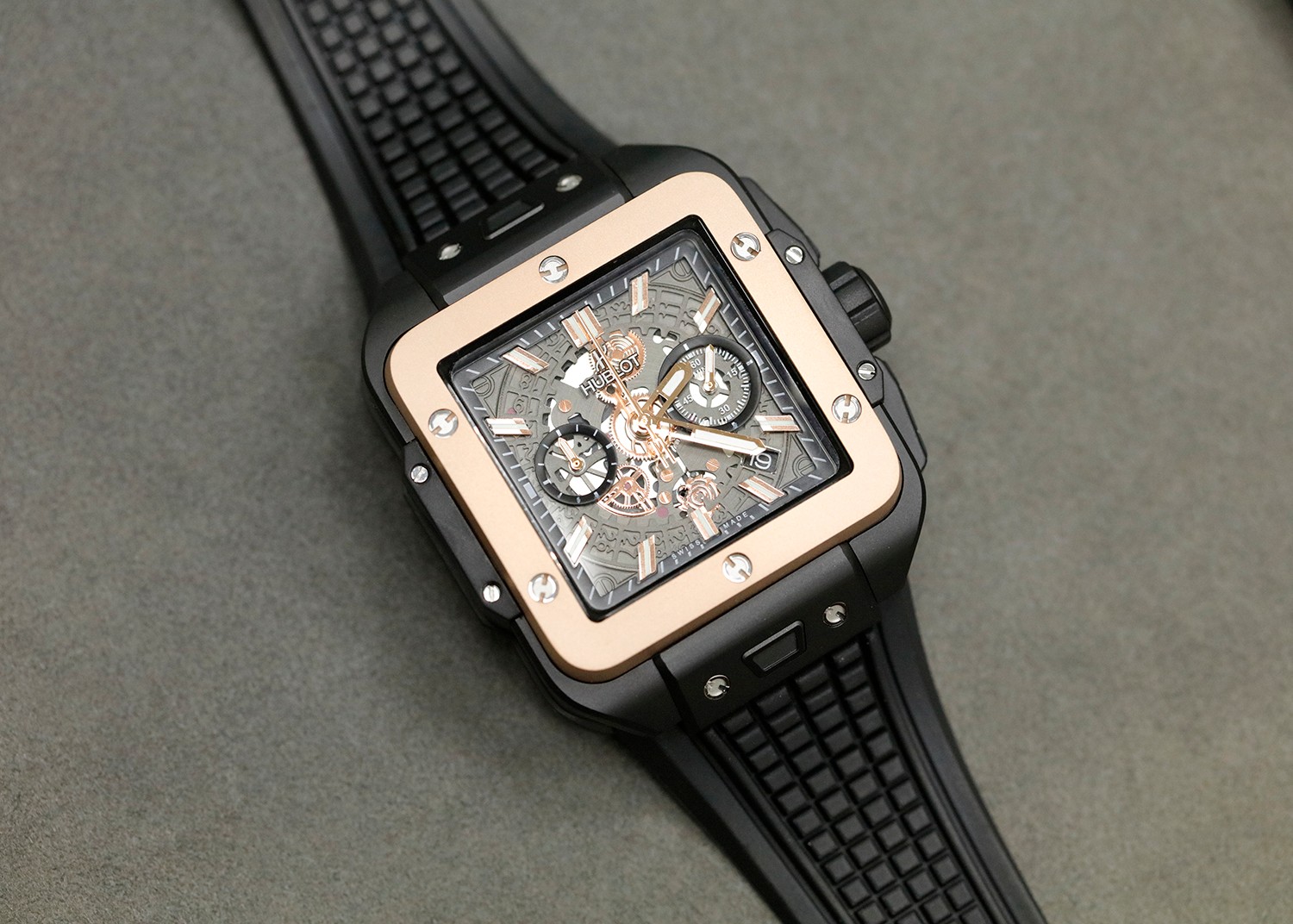 Hublot Square Bang Unico All Black 821.CI.0170.RX 42mm - Image 14