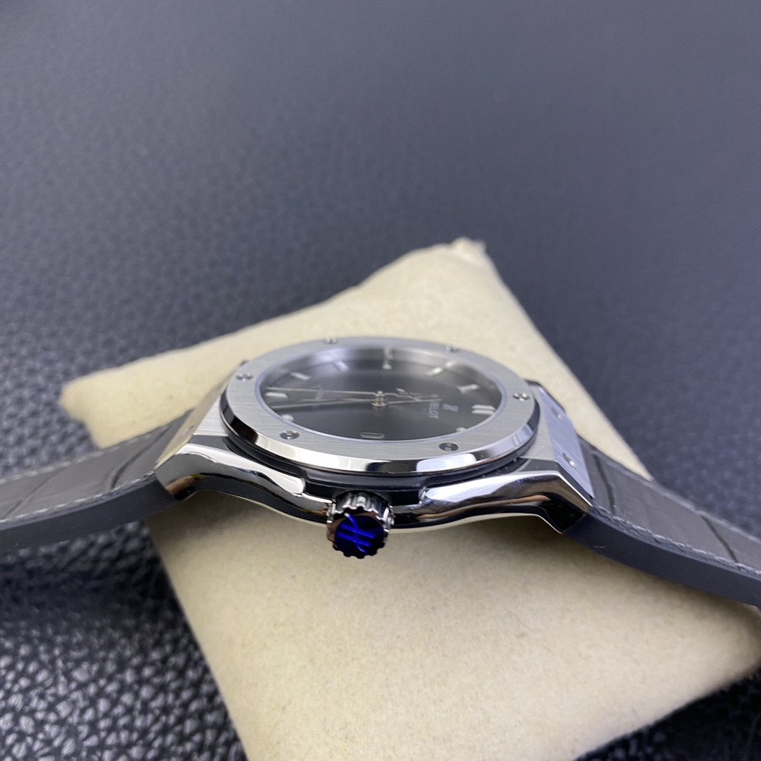 Hublot Classic Fusion 511.NX.7071.LR 45MM Grey Dial Mens - Image 7