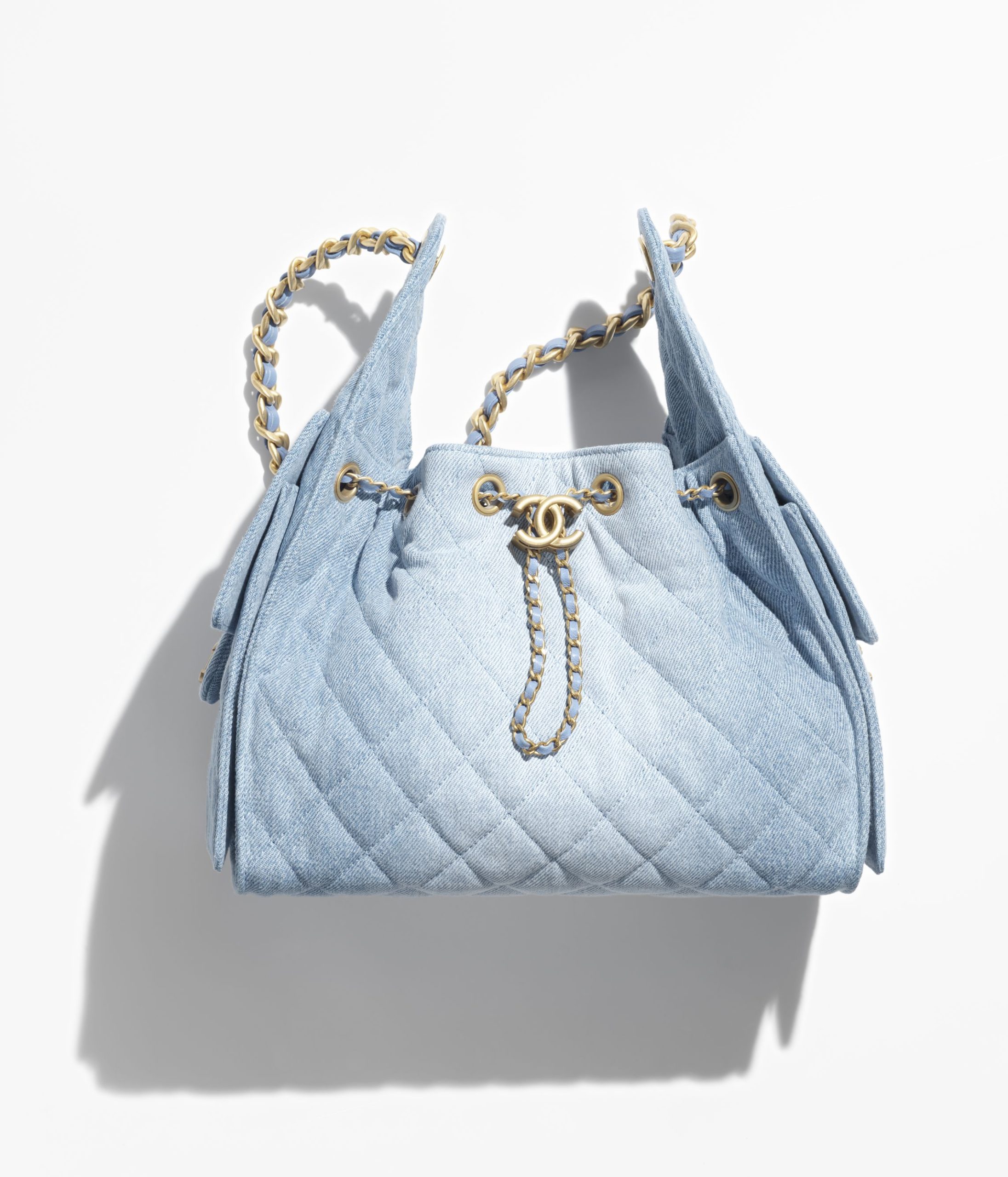 CHANEL 25 Small Handbag - Image 4