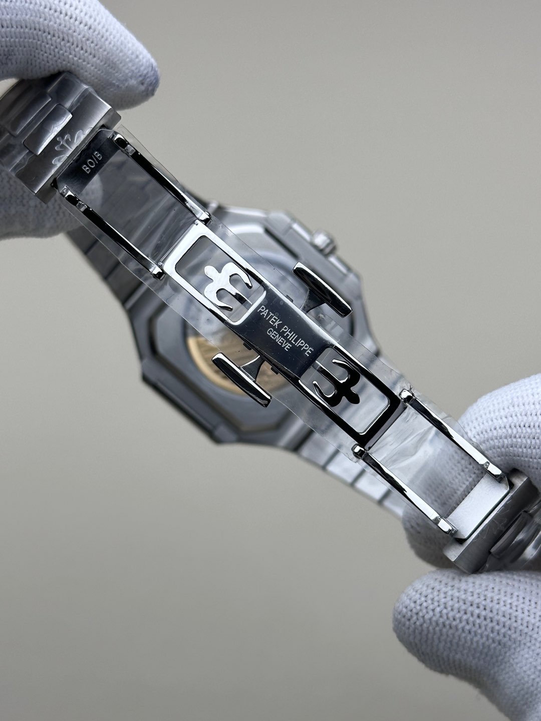 Patek Philippe Cubitus Date Sweep Seconds 5821 1A 001 Men's Watch - Image 11