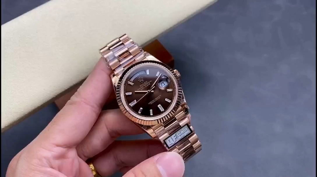Rolex Day Date 40 18kt Everose Gold Rolex President Chocolate Dial m228235 0003 - Image 2