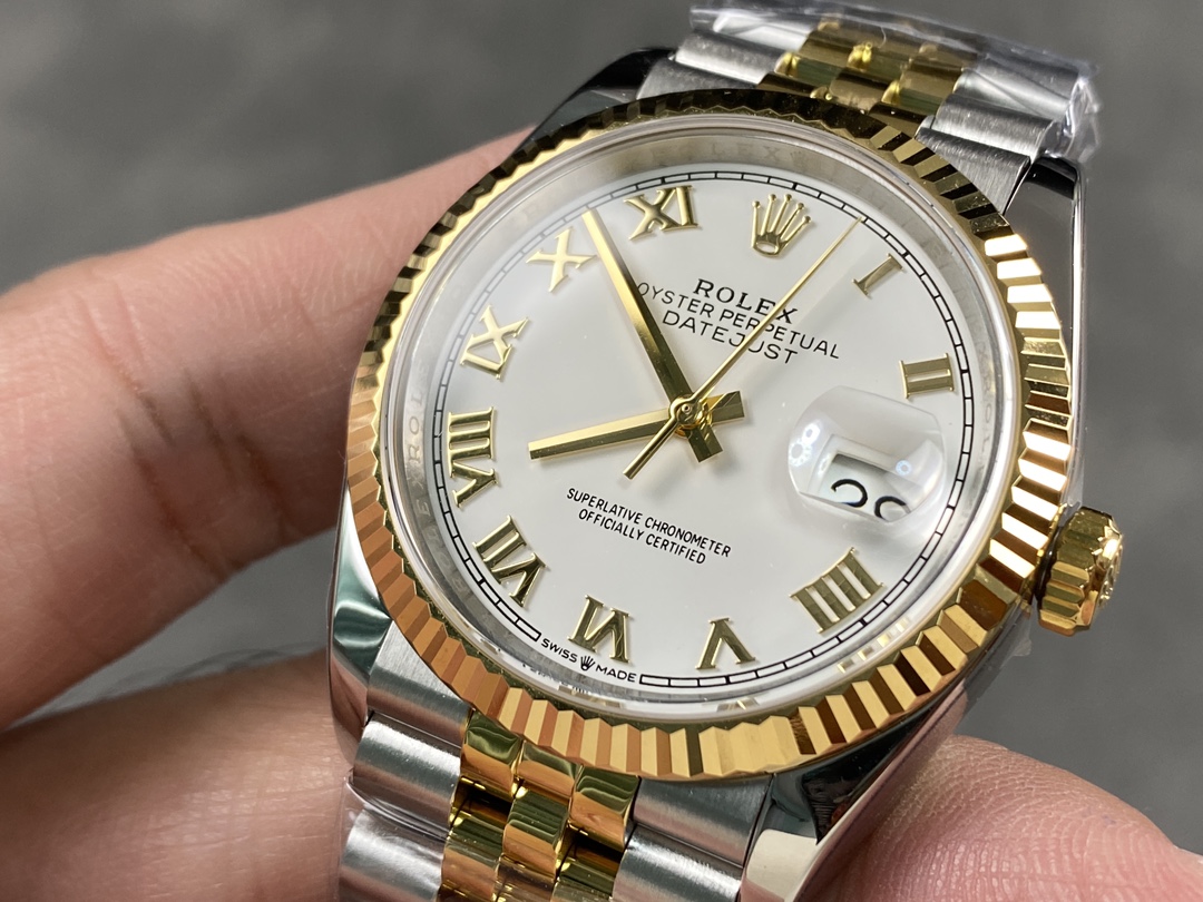 Rolex Datejust 126233 White Roman Dial Fluted Bezel 36MM Unisex Replica Watch - Image 5