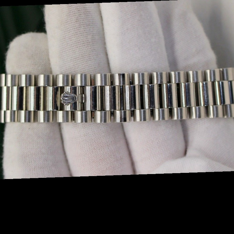 Rolex Day-Date 218206 Concentric Rhodium Grey Roman Numeral Dial Platinum 41MM Mens Replica Watch - Image 6