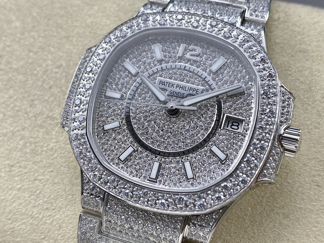 Patek Philippe Nautilus Diamond 5711 40mm & 35mm Replica Watch - Image 14