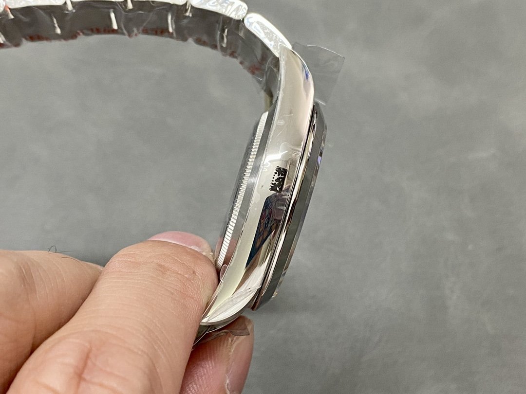 Rolex Oyster Perpetual 177200 Black Arabic Dial Domed Bezel 31mm Lady Replica Watch - Image 8