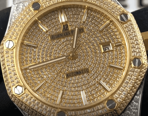 Audemars Piguet Royal Oak Iced Out Yellow Gold Replica - Image 2