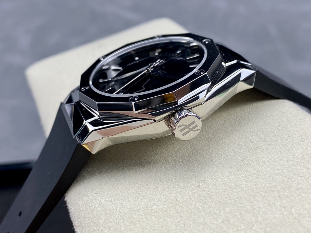 Hublot Classic Fusion 550.NS.2200.RW.ORL20 40 mm - Image 17